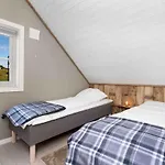 Casa de Férias Raffelbrygga Bud