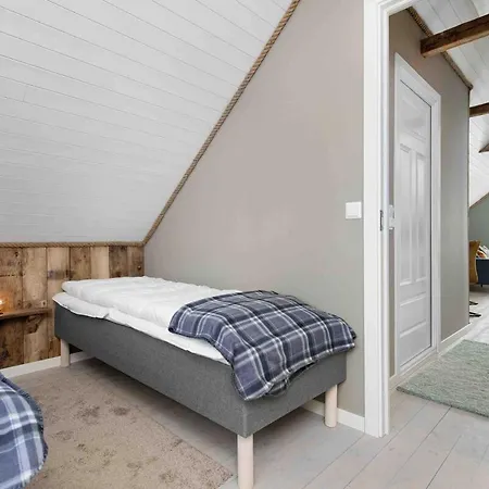 Raffelbrygga Ferienhaus Bud