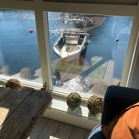Raffelbrygga Casa de Férias Bud